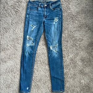 American Eagle Distressed Medium Wash Jean Jeggings